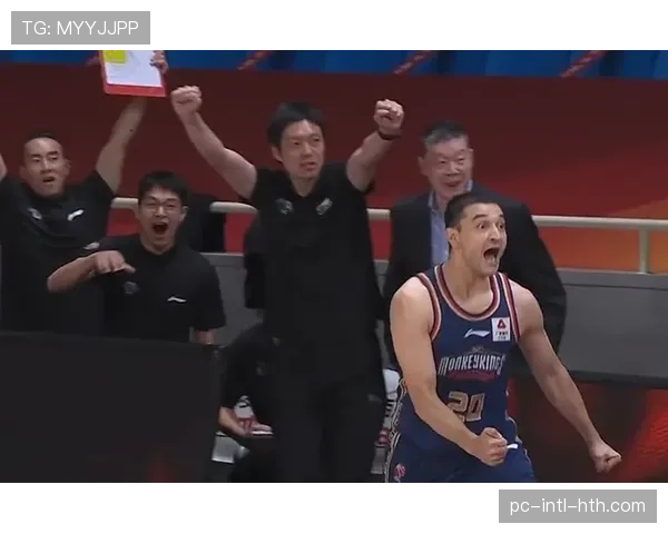 林葳关键抢断助南京获胜,教练西热力江盛赞其防守意识